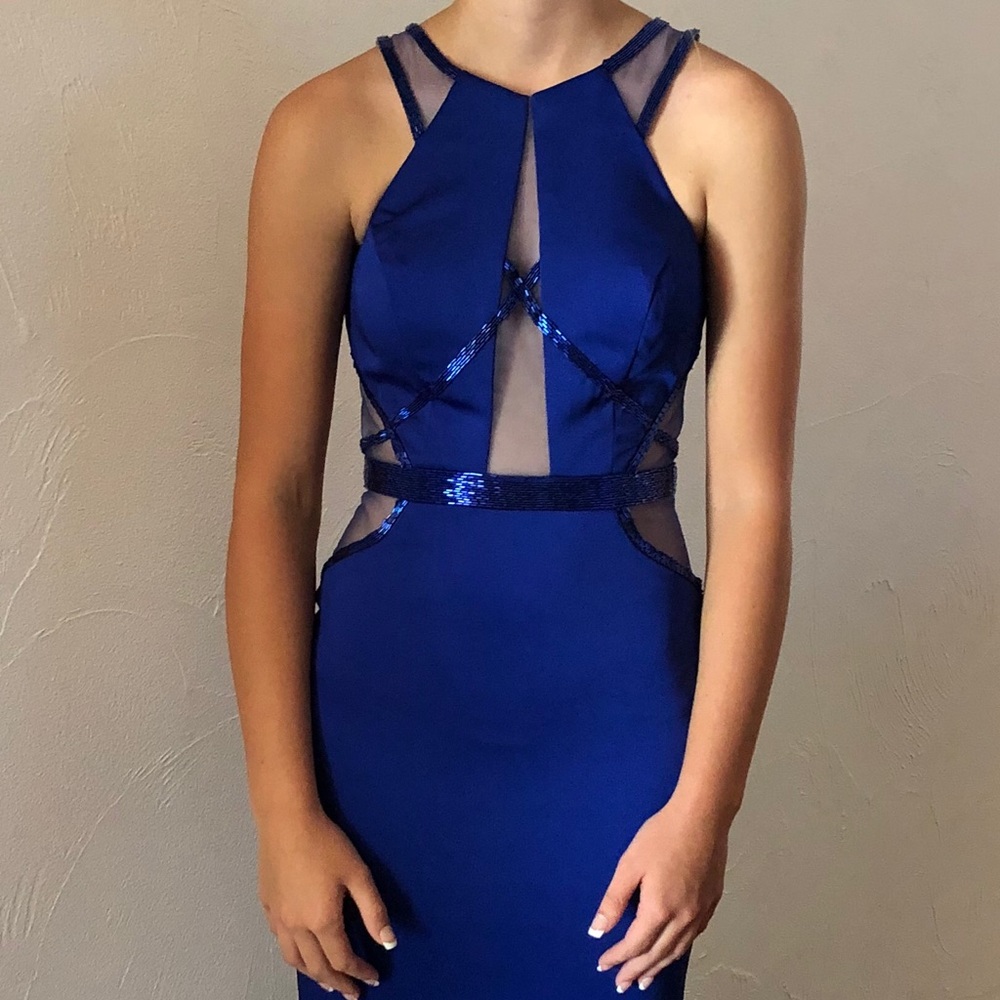 Ellie Wilde prom dress